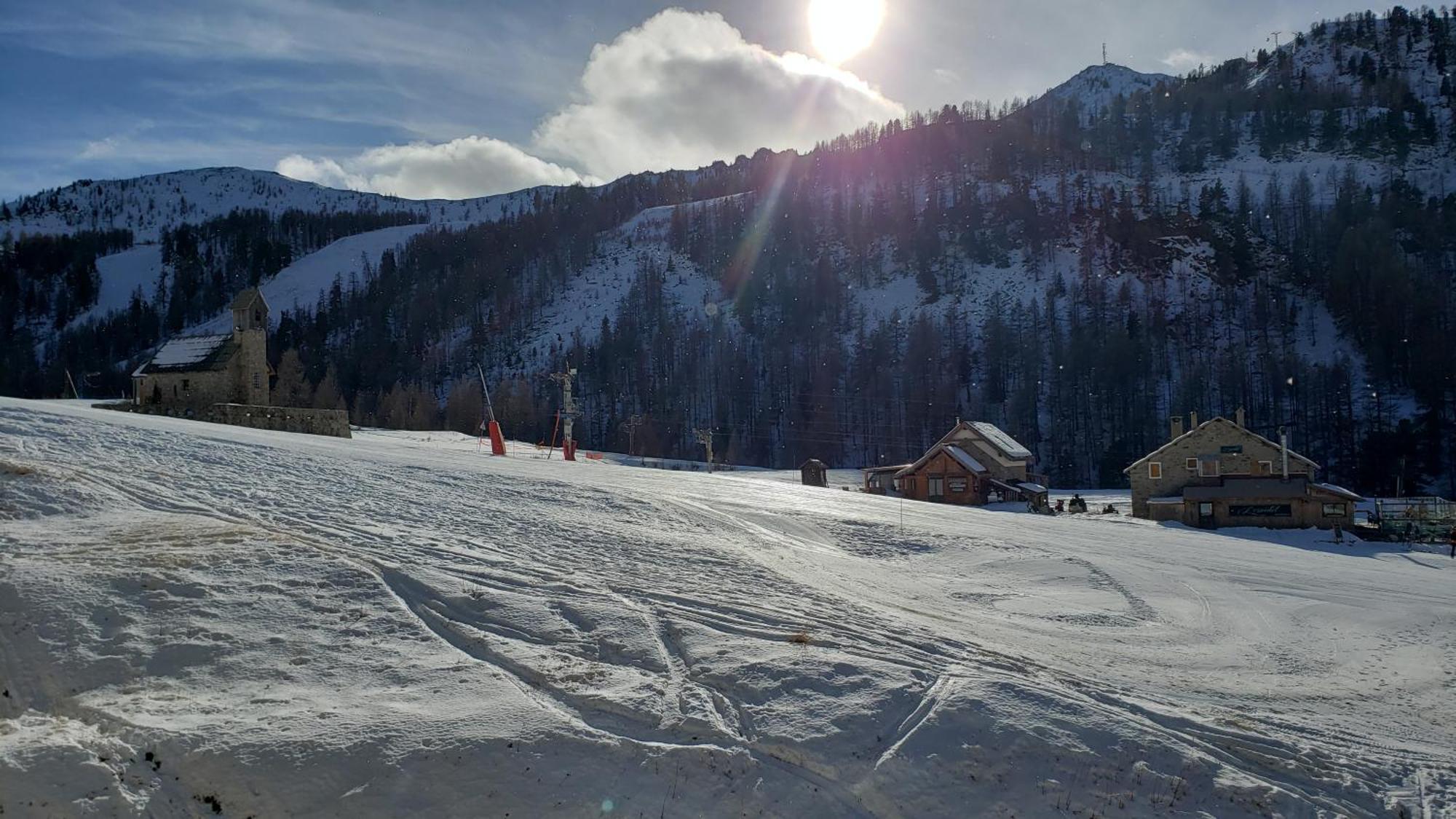 Balcon Plein Sud Sur Les Pistes